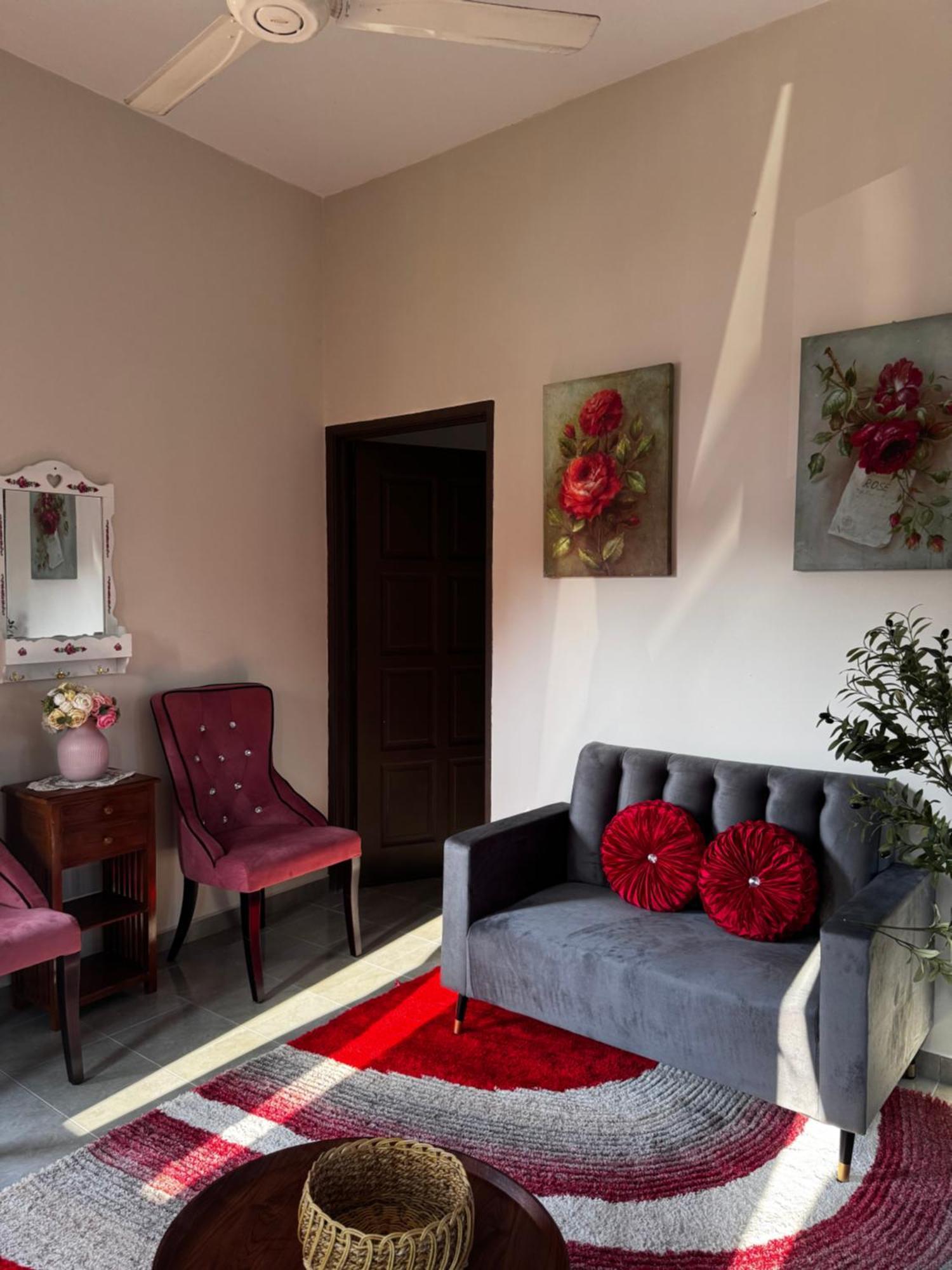 Roomstay Permai Homestay *