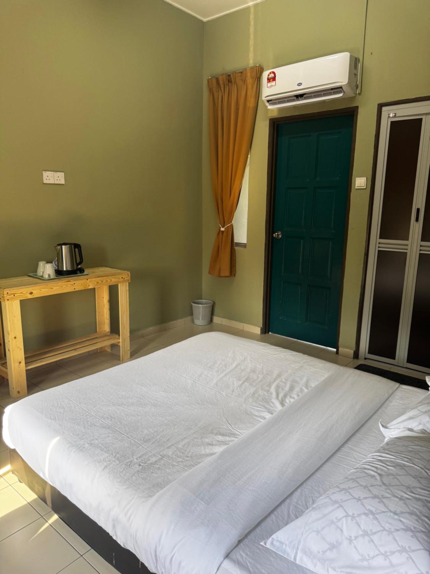 Homestay Roomstay Permai *